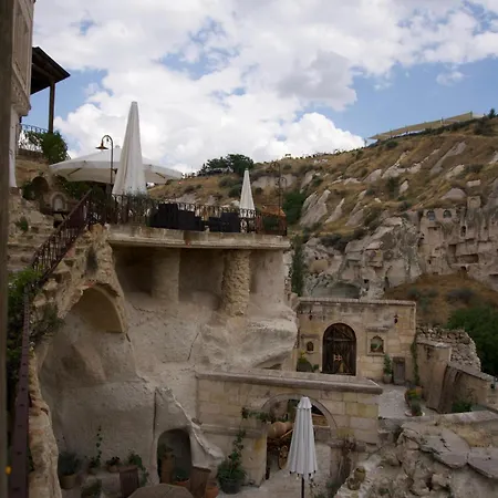 Hotel Potamia Cave