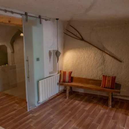 Potamia Cave Hotel