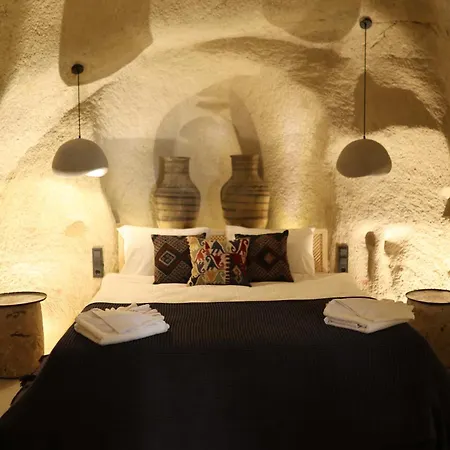 Hotel Potamia Cave *