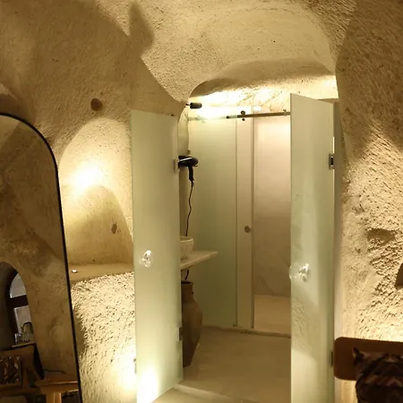 Potamia Cave 酒店