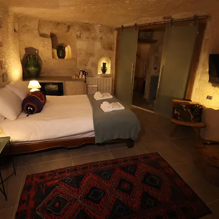 Hotel Potamia Cave *