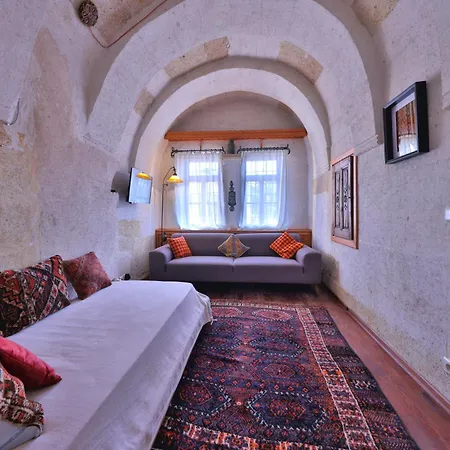 Hotel Potamia Cave