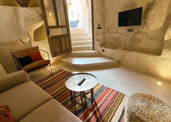 Potamia Cave * Ortahisar